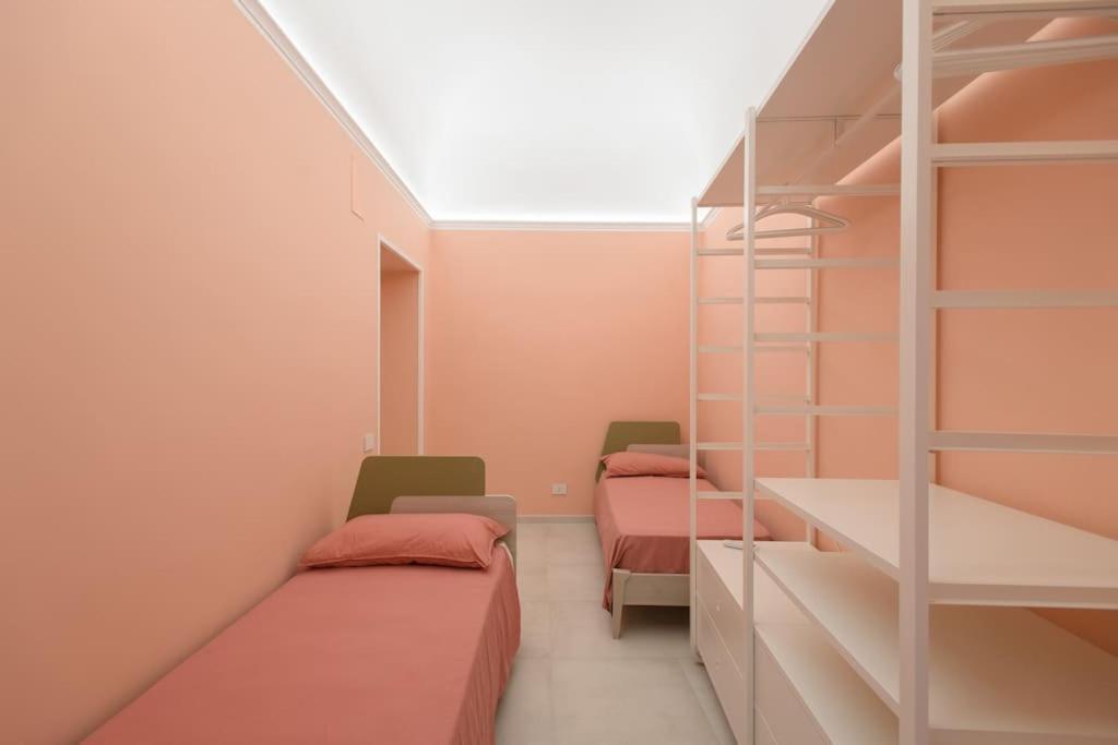 Alessia Holiday House 90Mq Salerno Centro ภายนอก รูปภาพ